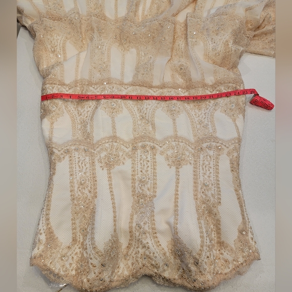 Stunning & Delicate Tiered Lace Eden Bridal Gown NWT - Picture 10 of 17